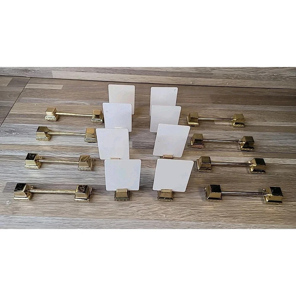 8 Gold Tone Knife Rests, Placecard Holder's & Placecards Tablescape Holidays